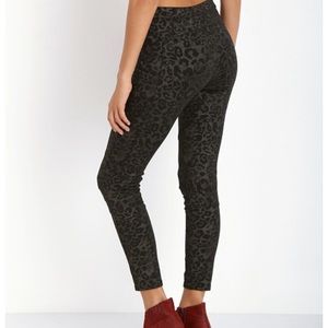 Free People Leopard Leggings